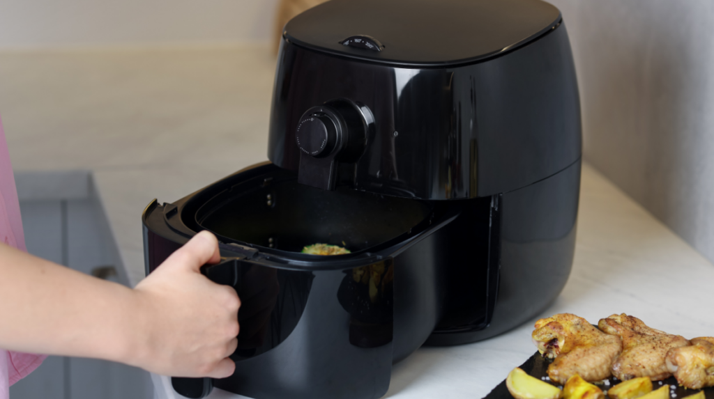 Dirty airfryers are causing fire accidents in Ireland